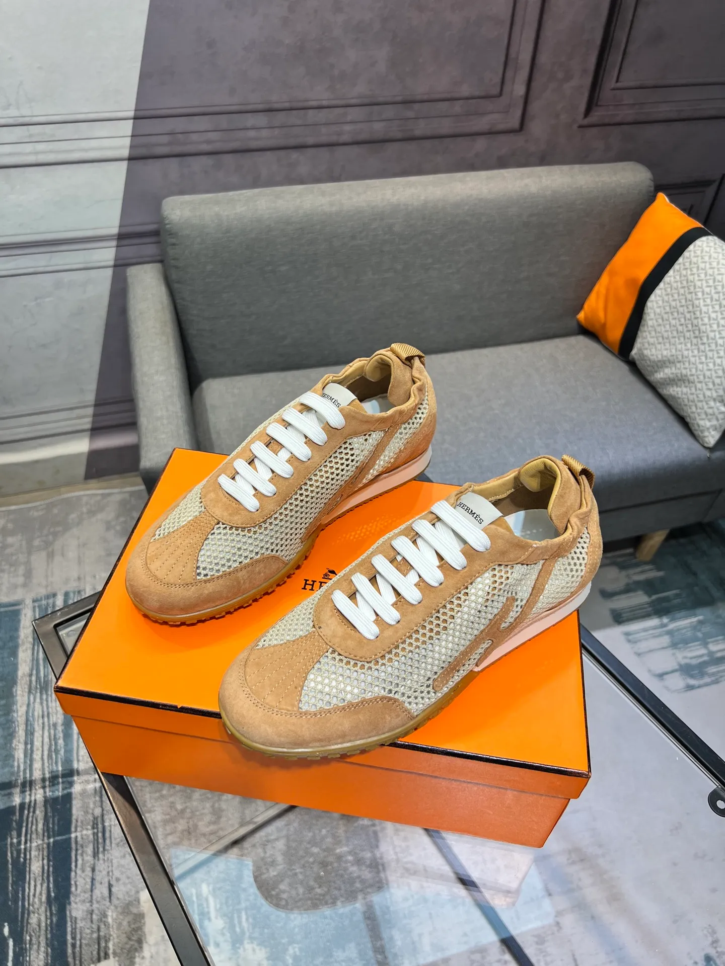 Men's shoes 💰700 [HERMES] Hermès - High-end quality original order 🔍🔍 - Upper: 🔝 cowhide suede splicing design - Inner lining: imported mixed sheepskin - Outsole: TPR foam · Rubber: two-color combined molding outsole - Super high quality control · Fine workmanship: highlighted (high-end, luxury, grade) -Size: 38-44 (45, 46, can be customized)